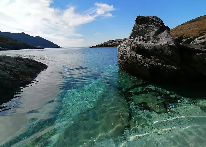 Coin De Paradis Avec Vue Unique Sur La Et La Tour Genoise *